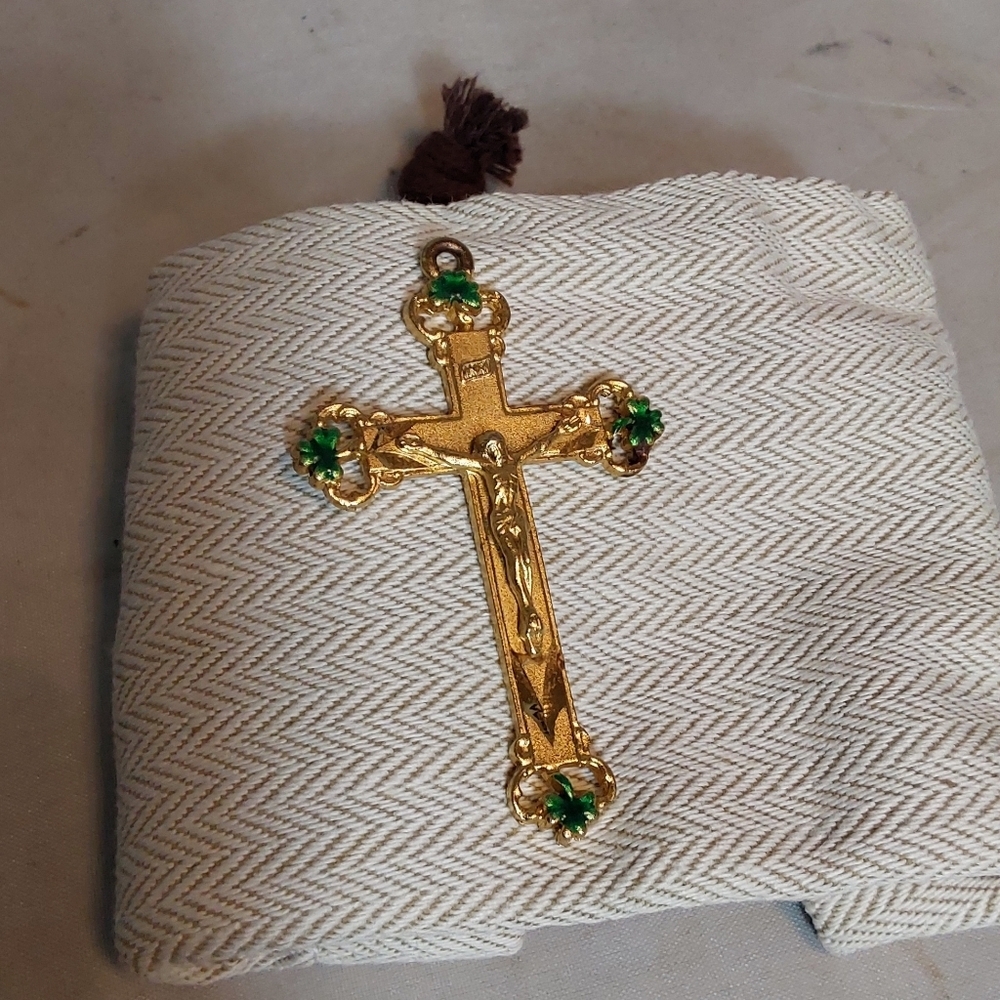 ST PATRICK CROSS UNISEX‎ PENDANT